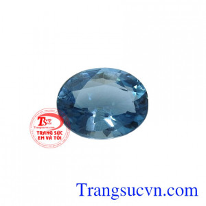 Sản phẩm có thể làm mặt dây chuyền, mặt nhẫn bọc vàng tăng thêm phần sang trọng cho người đeo.