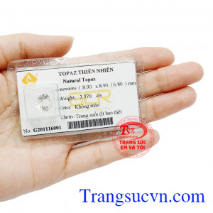 Không chỉ có vậy, topaz thiên nhiên còn hỗ trợ điều trị cho những người mắc bệnh phổi, đường ruột và phục hồi sau chấn thương. Viên topaz trắng tinh tế