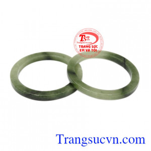 Vòng đôi - ngọc cẩm thạch thiên nhiên được chế tác tinh xảo từ ngọc cẩm thạch, bền đẹp.