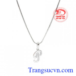 Bộ mặt chữ P vàng trắng là món quà tặng đặc biệt để dành cho những người bạn yêu thương.