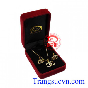 Vì vậy, đây chính là món quà tặng đầy tinh tế và ý nghĩa để dành tặng người thân thương.