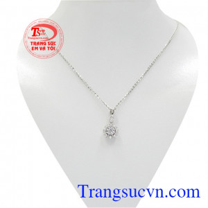 Bộ trang sức vàng trắng tinh tế