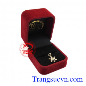 Bông tuyết hạnh phúc có thể đặt chế tác theo yêu cầu. 