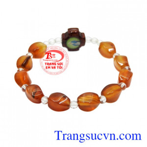 Chuỗi mân côi mã não độc đáo phù hợp với mệnh Hỏa và Thổ.