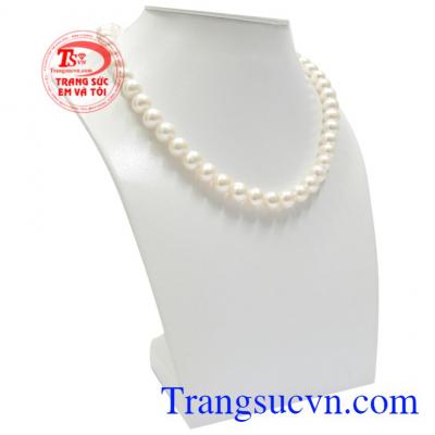 Ngọc trai là biểu tượng của tình yêu, bền chặt, là hình ảnh của thành công vượt qua mọi khó khăn.