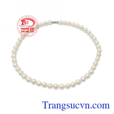 Chuỗi ngọc trai quý bà là món quà tặng dành cho người con gái thân thương của bạn vào những dịp đặc biệt.