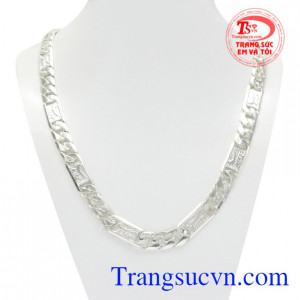 Dây chuyền nam bạc thương hiệu mang đến vẻ nam tính và mạnh mẽ đến cho người đeo.