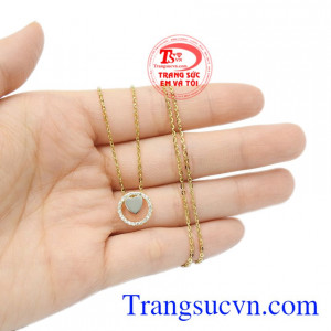 Dây chuyền vàng tây trái tim tinh tế.