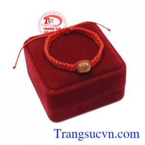 Dây tết thạch anh tóc may mắn.