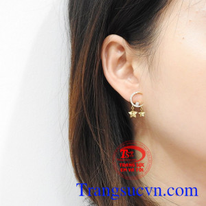 Hoa tai vàng trăng sao chất lượng.