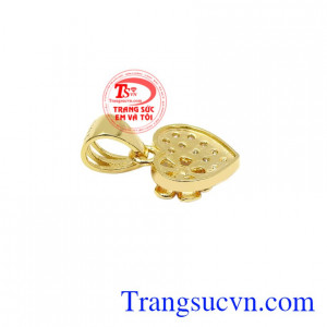 Do vậy sản phẩm được nhiều phái đẹp lựa chọn làm phụ kiện giúp mình tỏa sáng.