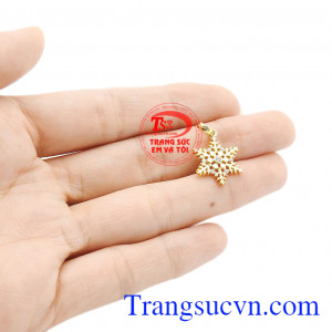 Mặt hoa tuyết được nhập khẩu từ Hàn Quốc. Mặt hoa tuyết may mắn