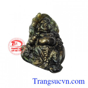 Mặt phật Di Lặc saphir an nhiên được chạm khắc từ viên sapphire thiên nhiên chất lượng cao.