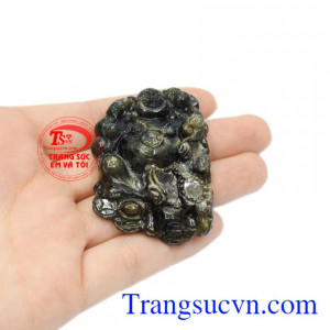 Người ta còn tin rằng, phật Di Lặc sẽ đem đến tài lộc và giàu sang đến cho người sở hữu.