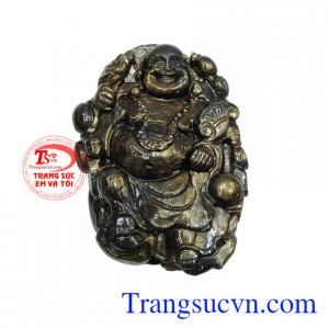 Mặt phật Di Lặc saphir hạnh phúc mang đến vẻ sang trọng và cao cấp.