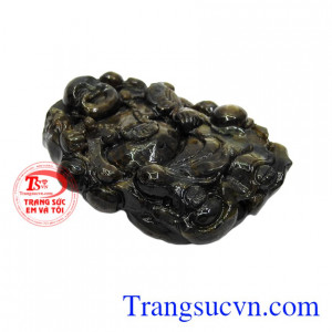 Trong phong thủy, mặt phật Di Lặc là tượng trưng cho niềm vui, an lành đem đến may mắn cho người dùng.