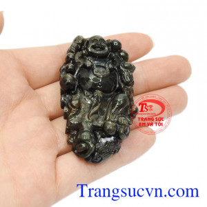 Mặt phật Di Lặc saphir lộc phát mang đến may mắn dành cho bạn.