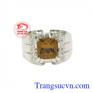 Nhẫn bạc gắn đá quý hiện đang là xu hướng trang sức gần đây vừa thời trang mà giá cả cũng hợp lí. Nhẫn bạc thạch anh vàng thời thượng
