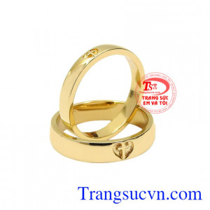 Cặp nhẫn cưới này sẽ là minh chứng cho hạnh phúc viên mãn, đánh dấu cột mốc quan trọng của hai người.