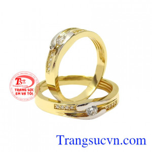 Do vậy, đôi nhẫn cưới này sẽ mang đến niềm vui nhân đôi trong ngày trọng đại của đôi lứa.