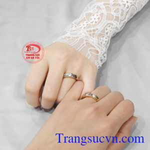 Nhẫn cưới vàng tình yêu viên mãn chất lượng.
