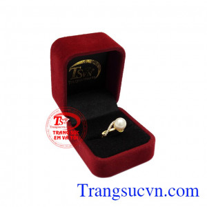 Sản phẩm bảo hành uy tín, giao hàng toàn quốc. Nhẫn ngọc trai dịu dàng