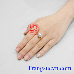 Nhẫn ngọc trai kiều diễm