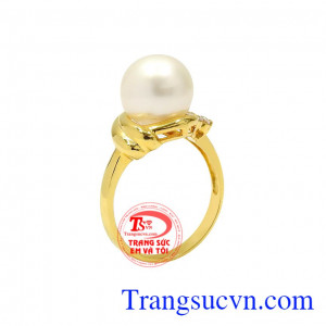 Nhẫn nữ ngọc trai quý phái