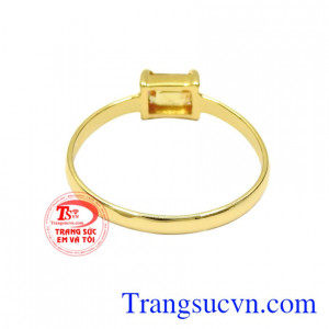 Sản phẩm phù hợp với mọi lứa tuổi và trang phục.