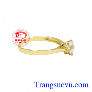 Sản phẩm đặc biệt dành riêng cho những cô nàng yêu thích sự đơn giản hay nữ tính. Nhẫn nữ vàng tiểu thư