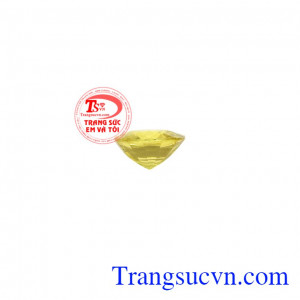 Với màu sắc vàng phớt da cam biểu tượng cho sự giàu sang và thịnh vượng. Saphir vàng ép vỉ đại cát