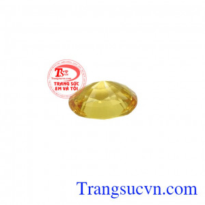 Tinh khí của viên đá sẽ hỗ trợ và đem đến may mắn cho người hợp mệnh. Saphir vàng ép vỉ thịnh vượng