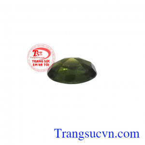 Nhiều người tin rằng, việc sử dụng đá saphir thường xuyên sẽ mang lại sự thư thái, cảm giác êm đềm và an nhiên.