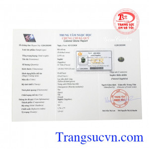 Viên saphir thiên nhiên ép vỉ có giấy kiểm định đá quý. 
