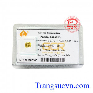 Viên saphir vàng mệnh kim