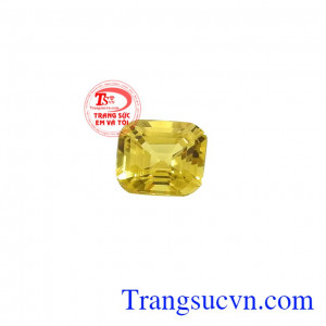 Viên saphir vàng mệnh kim mang đến tài lộc và thịnh vượng cho chủ nhân.