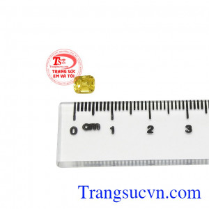 Sản phẩm nhận giao hàng toàn quốc. Viên saphir vàng mệnh kim