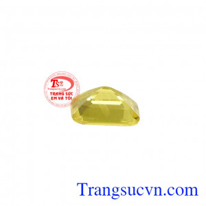 Saphir không chỉ có tác dụng trong phong thủy, mang đến giàu có và tài lộc mà còn có tác dụng với sức khỏe. 