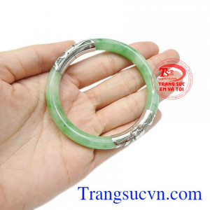 Sản phẩm là món quà tặng may mắn để dành tặng những người thân thương của bạn.