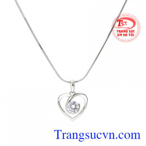 Bộ mặt dây nữ trái tim nhận đặt chế tác theo yêu cầu.