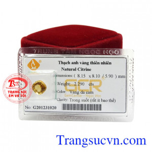 Sản phẩm thường được gắn trên mặt dây, nhẫn, hoa tai, hay lắc tay mang đến vẻ sang trọng và đẳng cấp cho người đeo.