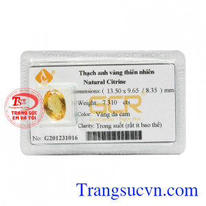 Đá thạch anh vàng đại cát mang đến may mắn và nhiều an lành đến cho người dùng.