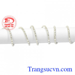 Dây bạc trẻ em tinh tế nhận giao hàng toàn quốc, đặt chế tác theo yêu cầu.