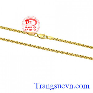 Dây chuyền vàng nữ xu hướng là món quà tặng tinh tế dành cho người thân thương.