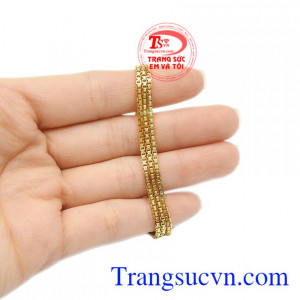 Dây chuyền vàng nữ xu hướng