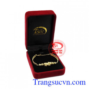 Lắc tay tỳ hưu tiền tài giao hàng tận nơi.