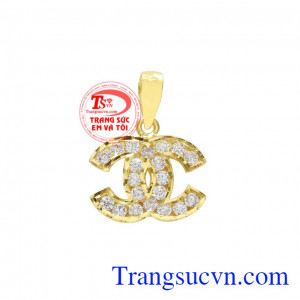 Mặt dây vàng ấn tượng