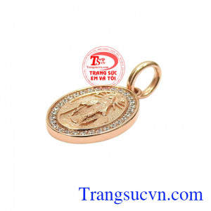 Sản phẩm đặc biệt phù hợp để dành tặng cho người thân hoặc bạn bè trong những dịp giáng sinh, ngày lễ. Mặt dây vàng hồng Đức mẹ đẹp