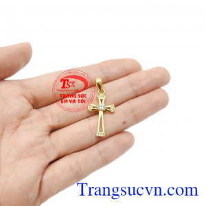 Mặt thập tự giá vàng đẹp được bảo hành uy tín, giao hàng toàn quốc. 