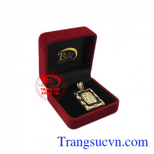 Mặt vàng nam vương quyền chế tác từ vàng tây 10k, bảo hành uy tín, giao hàng toàn quốc, thanh toán an toàn.